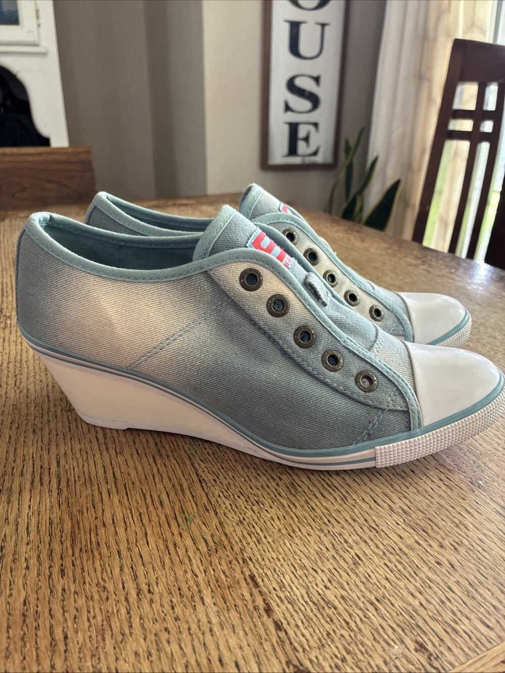 9 NINE West Blue CANVAS Wedge Platform SNEAKER Size 10 90s Y2K Vibes Cotton